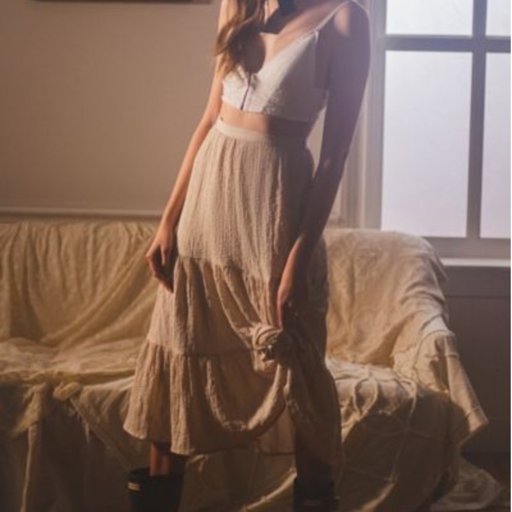 Urban Outfitters Odessa Ruffle midi skirt